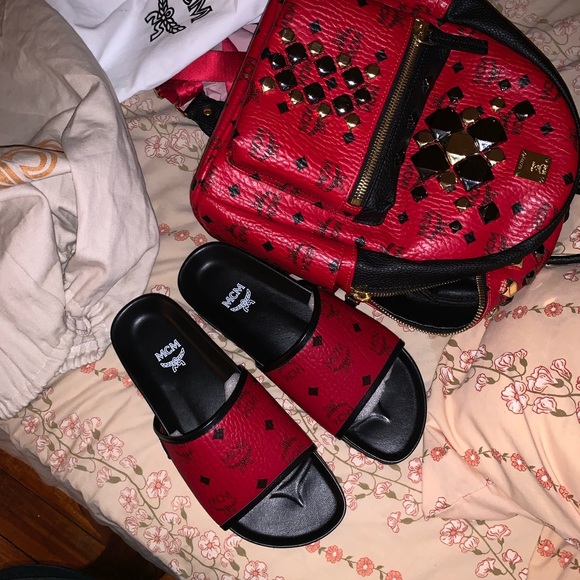 Mini MCM backpack - Picture 2 of 5